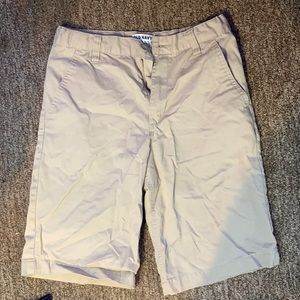 Old navy cargo shorts.